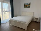 Apartament cu 3 camere de închiriat pe termen lung în zona 