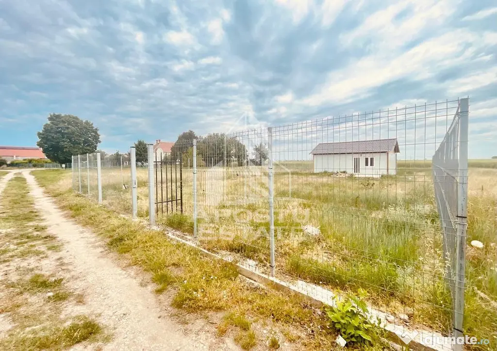 Teren Intravilan cu Constructie Zimandu Nou - Zimandu Nou (Arad)