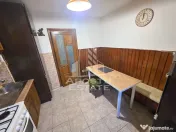Apartament cu 4 camere de inchiriat in zona Dambovita 