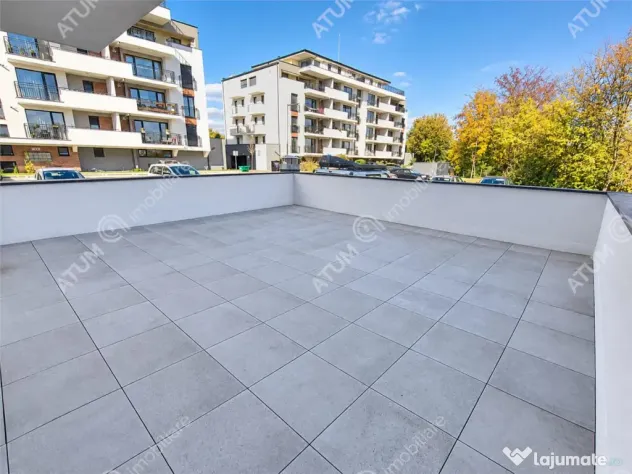 Spatiu comercial de 59 mp cu terasa 55 mp si 2 locuri de par - Sibiu (Sibiu)