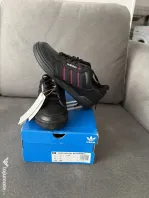 Adidas continental 80