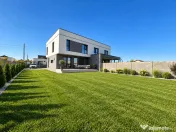 Duplex modern cu 4 camere, 3 bai si teren de 341 mp | Mosnit 