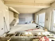 Duplex modern cu 4 camere, 3 bai si teren de 341 mp | Mosnit 