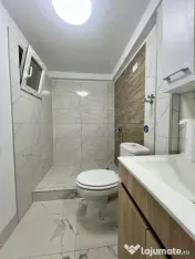 Apartament cu 2 camere, 40 mp utili, demisol - Zona Balcescu
