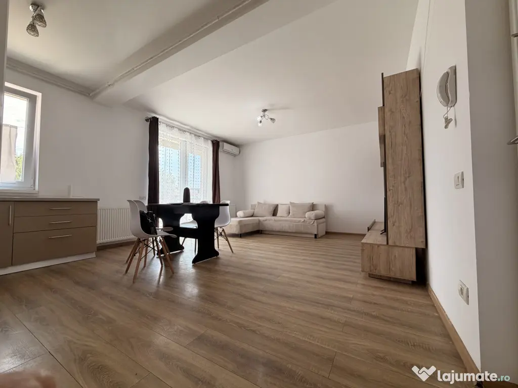 Apartament 2 camere, decomandat, 48 mp utili, parter, loc de - Giroc (Timis)