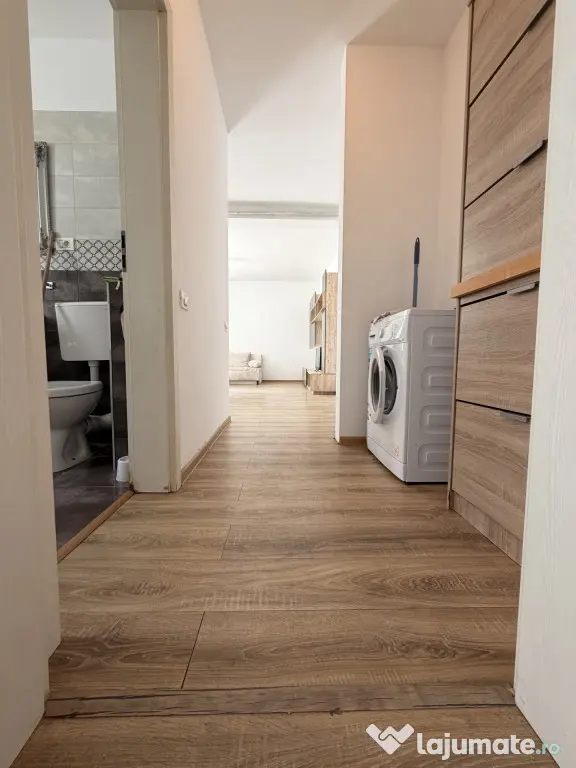 Apartament 2 camere, decomandat, 48 mp utili, parter, loc de - Giroc (Timis)