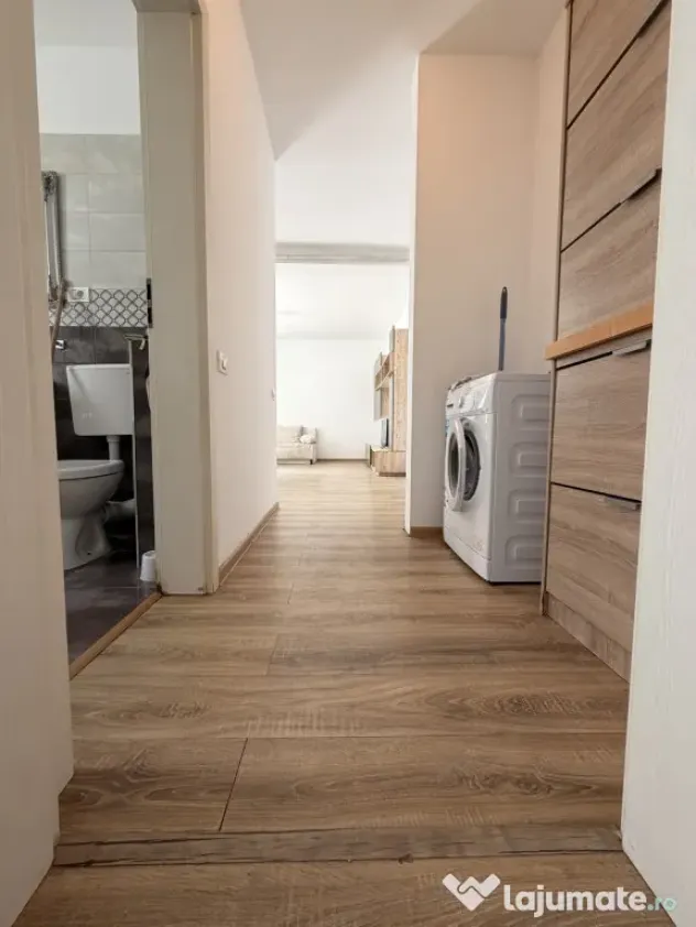 Apartament 2 camere, decomandat, 48 mp utili, parter, loc de - Giroc (Timis)