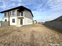 Duplex la rosu, 4 camere, 118 utili, 389 mp teren - Sanandre
