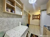 Apartament 1 camera, decomandat, etaj 3, zona Dambovita 