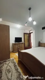 Apartament 3 camere, la casa, 70 mp utili, intrare separata 