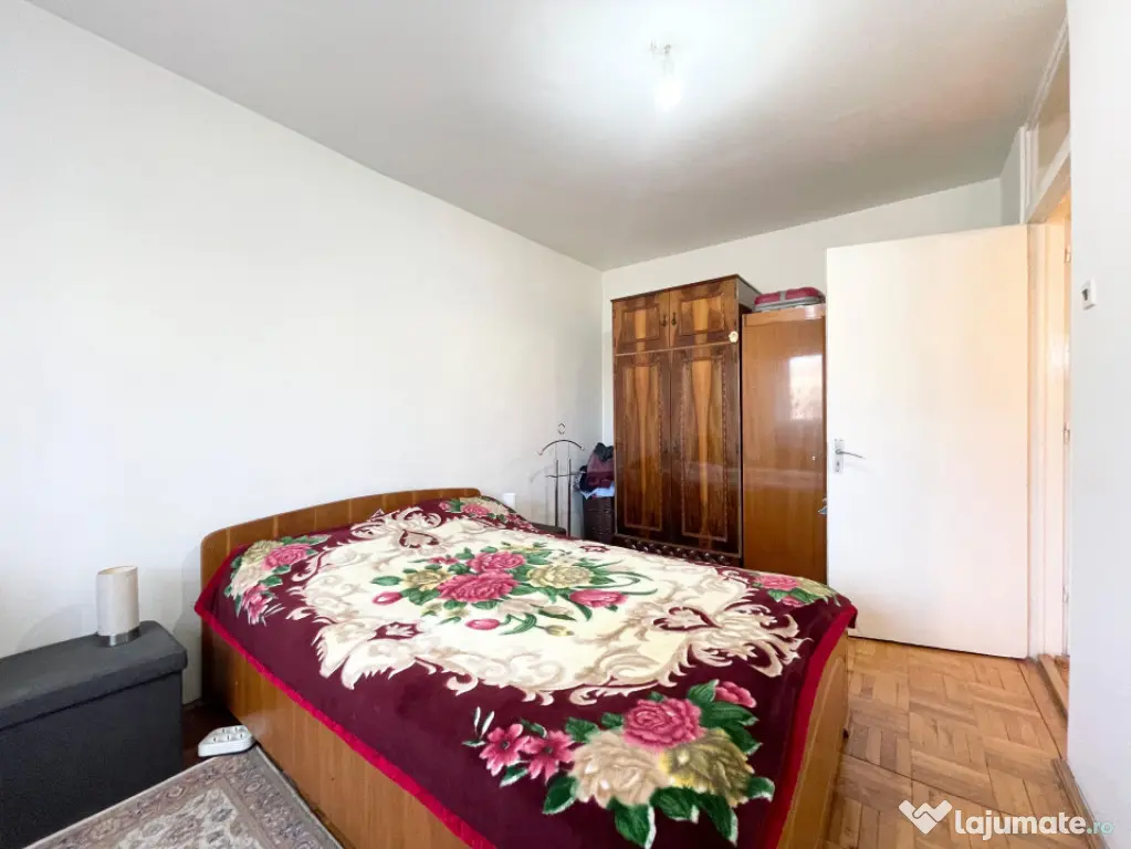 Apartament 3 camere, 2 bai, etaj 2 - Girocului - Timisoara (Timis)
