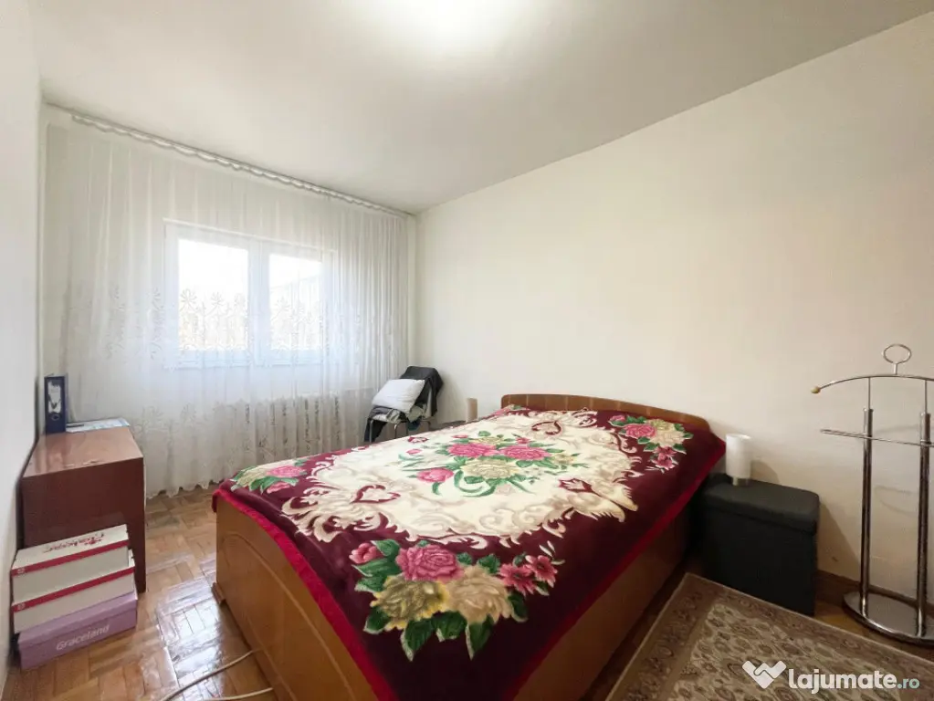 Apartament 3 camere, 2 bai, etaj 2 - Girocului - Timisoara (Timis)