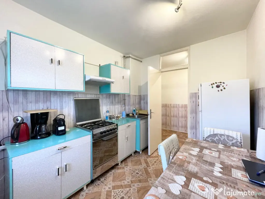 Apartament 3 camere, 2 bai, etaj 2 - Girocului - Timisoara (Timis)