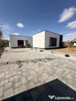 Casa individuala moderna pe parter - Dumbravita - Comision 0