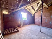 Casa individuala cu 4 camere, 100 mp utili, 372 mp teren - S 