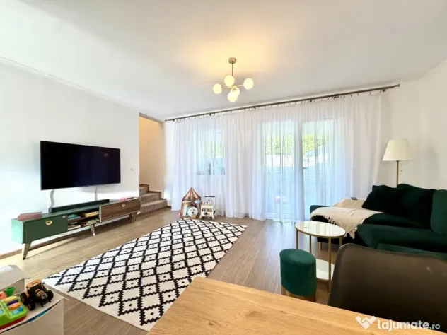 Triplex modern, 3 camere, 77 mp utili, mobilat/utilat - Sana - Sanandrei (Timis)