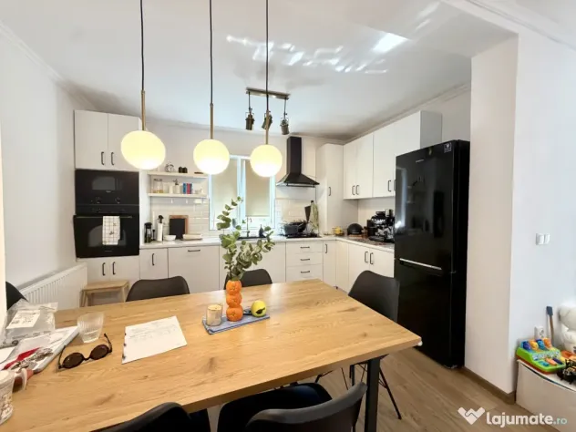 Triplex modern, 3 camere, 77 mp utili, mobilat/utilat - Sana - Sanandrei (Timis)