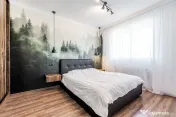 La câtiva pași de mal | 2 camere, 52 mp utili, bloc nou cu lift 