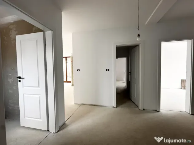 Penthouse cu terasa de 45mp, 3 camere - Timisoara - Timisoara (Timis)