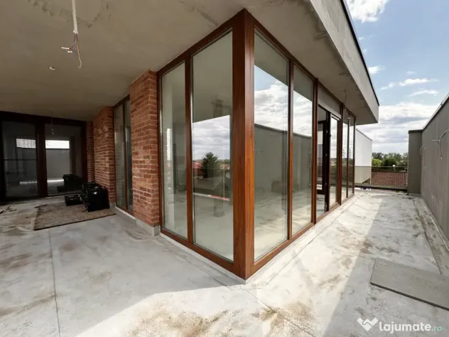 Penthouse cu terasa de 45mp, 3 camere - Timisoara - Timisoara (Timis)