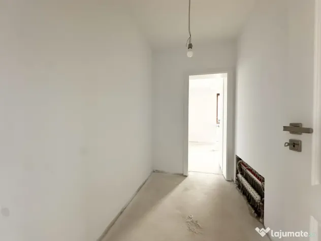 Penthouse cu terasa de 45mp, 3 camere - Timisoara - Timisoara (Timis)