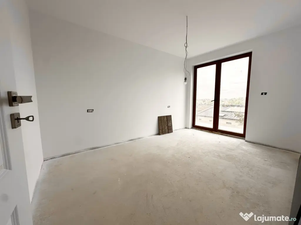 Penthouse cu terasa de 45mp, 3 camere - Timisoara - Timisoara (Timis)