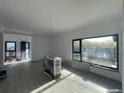 Duplex 3 camere separat prin baie Mosnita Noua 