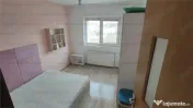 Apartament 3 camere, decomandat - zona Florilor