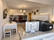Apartament 2 camere 60 mpu, semi-decomandat, spatios, Brazda 