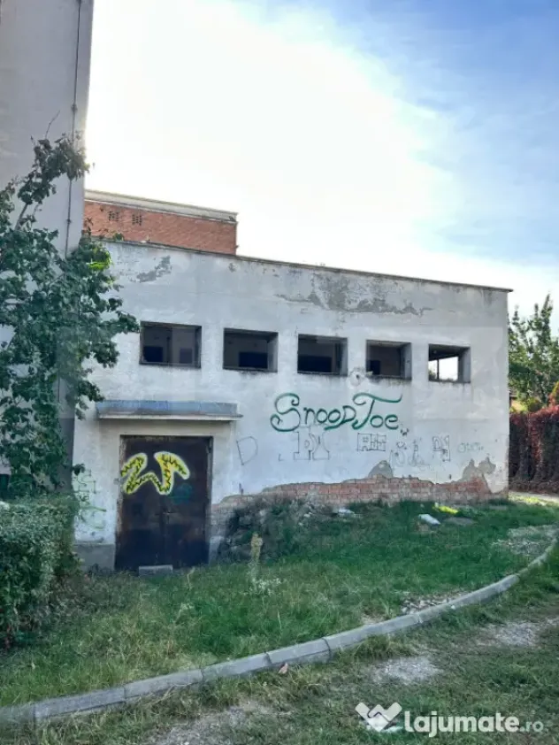 De vanzare spatiu cu potential ridicat, aproape de centrul o - Targu Mures (Mures)
