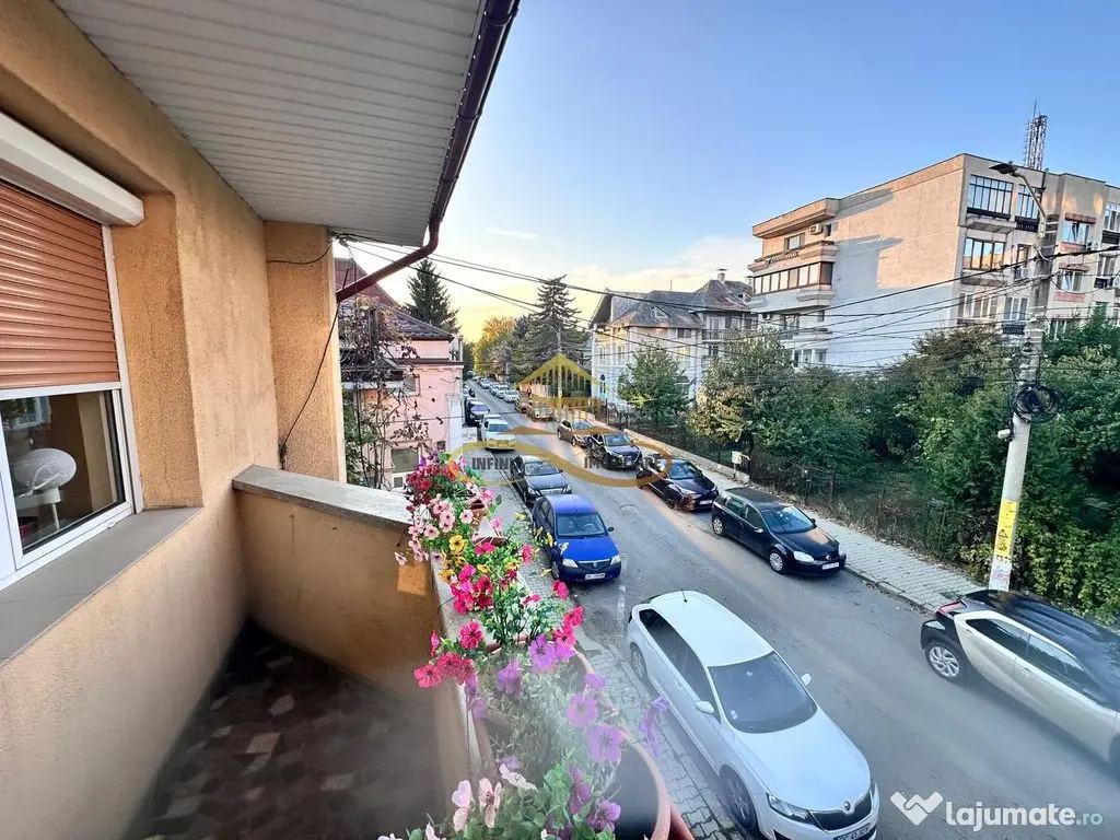 De vanzare casa ultracentrala de vanzare Bacau - Bacau (Bacau)