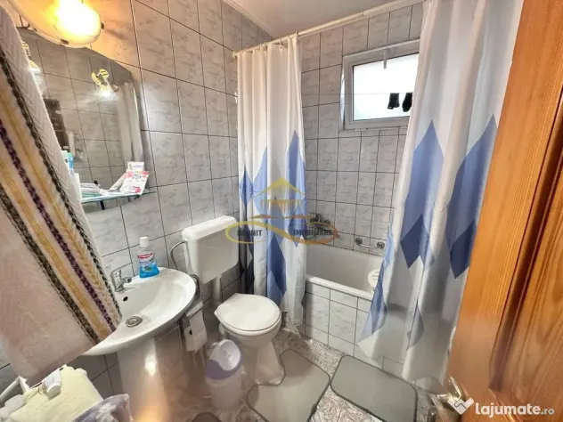 De vanzare casa ultracentrala de vanzare Bacau - Bacau (Bacau)