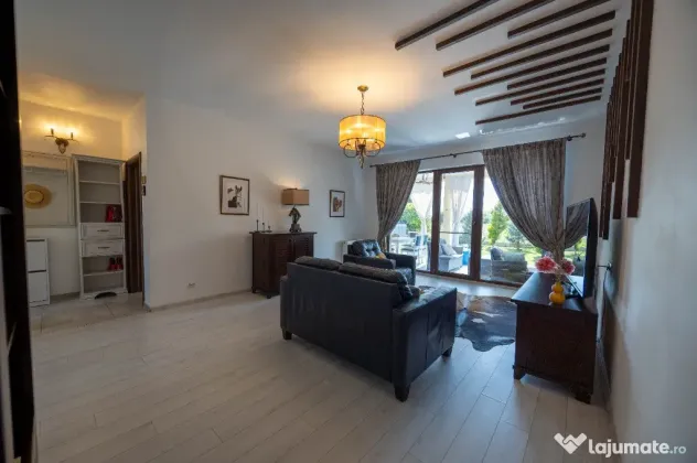 Casă tip Farmhouse la marginea pădurii, cu vedere spre Bucegi - Dumbraveni (Bucuresti-Ilfov)