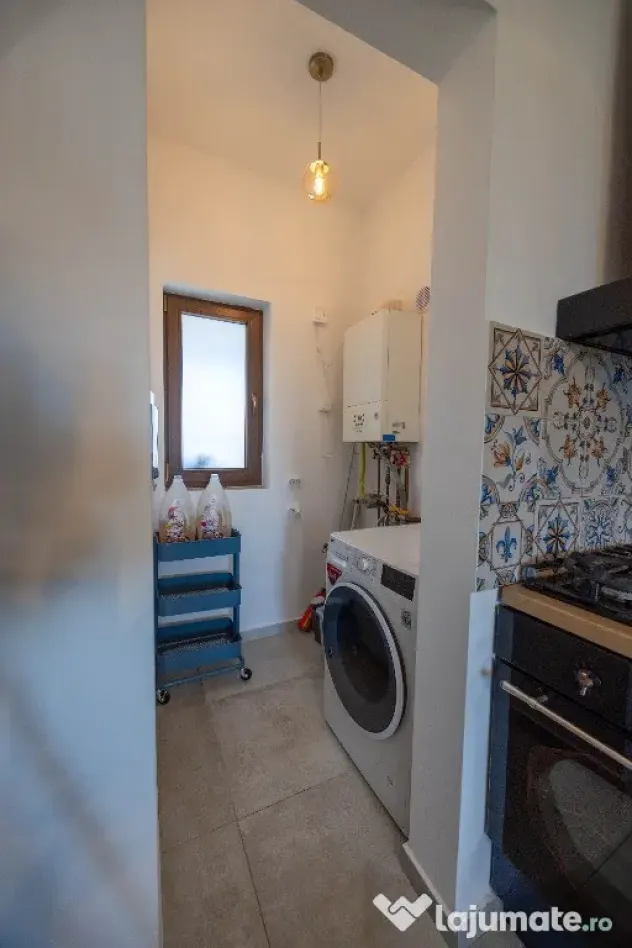 Casă tip Farmhouse la marginea pădurii, cu vedere spre Bucegi - Dumbraveni (Bucuresti-Ilfov)