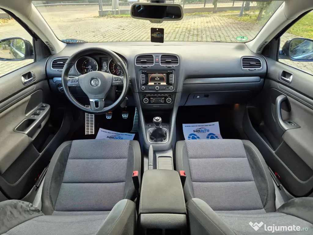 VW Golf VI 2011 1.6 TDI 105 CP euro 5 / RATE fara avans