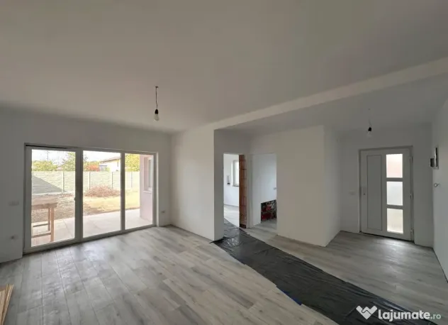 Duplex 85 mp utili - 370mp teren | Ghiroda | Universitatea d - Ghiroda (Timis)