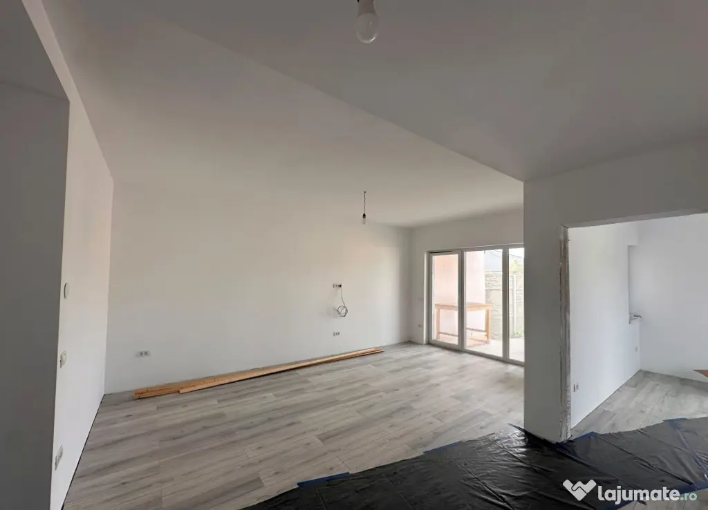 Duplex 85 mp utili - 370mp teren | Ghiroda | Universitatea d - Ghiroda (Timis)