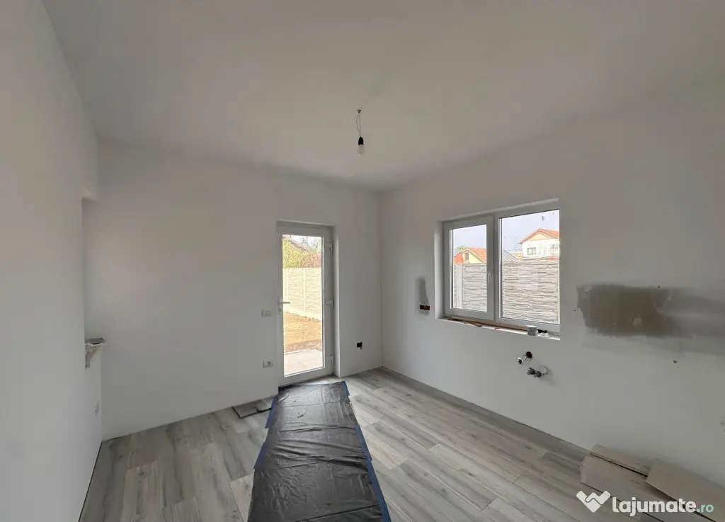 Duplex 85 mp utili - 370mp teren | Ghiroda | Universitatea d - Ghiroda (Timis)