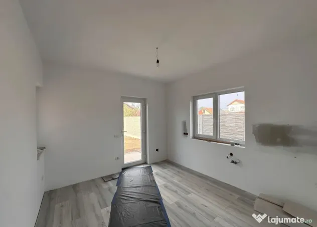 Duplex 85 mp utili - 370mp teren | Ghiroda | Universitatea d - Ghiroda (Timis)