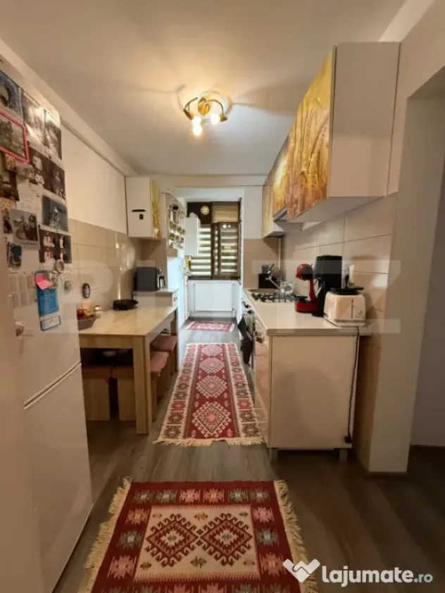 Apartament 2 camere, 50 mp, etaj intermediar, zona Centrală - Suceava (Suceava)