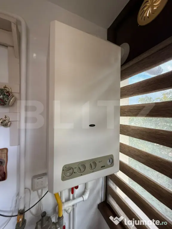 Apartament 2 camere, 50 mp, etaj intermediar, zona Centrală - Suceava (Suceava)