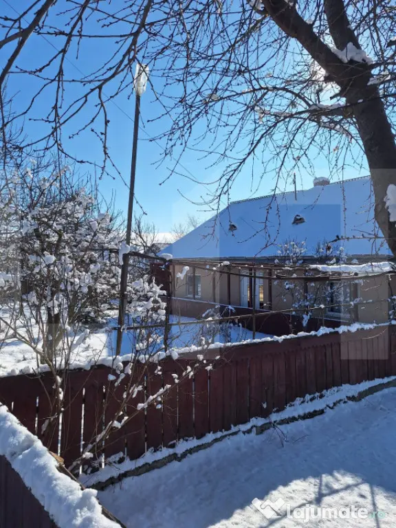 Casă de vânzare, 50 mp, zona Centrală - Călinești - Calinesti (Candesti) (Botosani)
