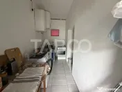 Casa cu potential de investite 8 camere 392 mpu teren 5724 m