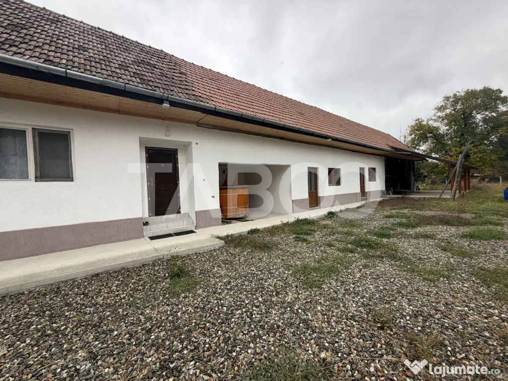 Casa cu potential de investite 8 camere 392 mpu teren 5724 m - Gura Vaii (Brasov)