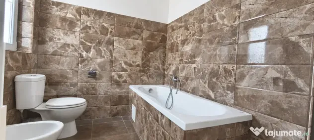 Duplex 102 mp teren 150 mp 2 locuri de parcare - Rediu (Iasi)