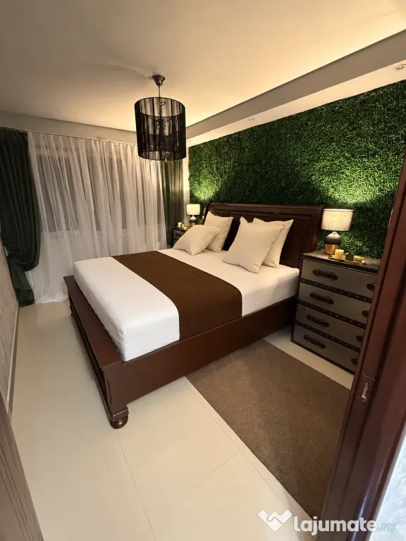 Proprietar închiriez apartament 2 camere renovat utilat complet 65mp