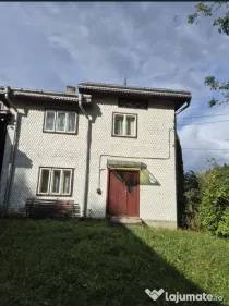 Casă și complex de clădiri în zonă pitorească Municipiul Vatra Dornei