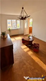 3 camere decomandat, 68 mp, 2 bai, Strada Unirii Covasna, id 
