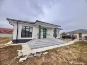 Casa Stuparei/3 Camere/La Cheie 