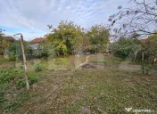 Casă cu 10 camere și teren de 2.046 mp, în zona Pieței d